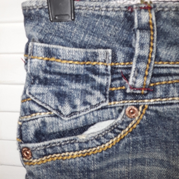 Denim Distressed Ripped Frayed Jeans Shorts - Picture 7 of 8